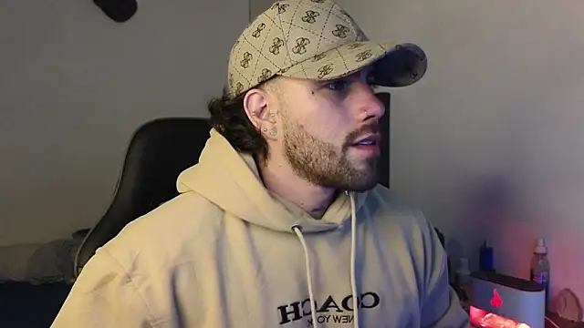 Ades Lowe online show from March 2026 06:28:02 AM