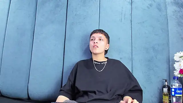 Megan Thompson  online show from February 2026 02:12:02 AM