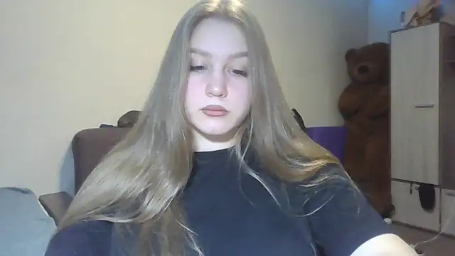 yourhoney Lola  online show from October 2025 02:49:01 PM