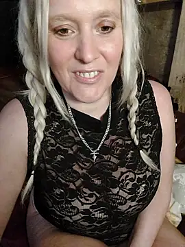 Snapshot of Bouncy-Bella28X chatting on September 2025 01:13:02 PM Bouncy-Bella28X online show from September 2025 01:13:02 PM