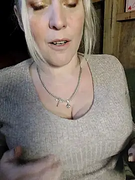 Snapshot of Bouncy-Bella28X chatting on September 2025 07:34:02 AM Bouncy-Bella28X online show from September 2025 07:34:02 AM