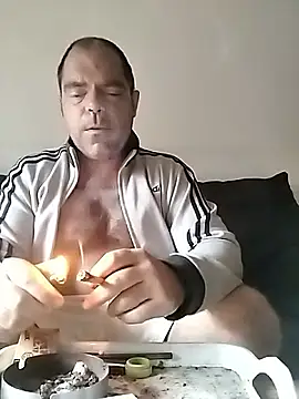 Snapshot of Mirkainvikta chatting on May 2026 05:34:02 AM Mirkainvikta online show from May 2026 05:34:02 AM