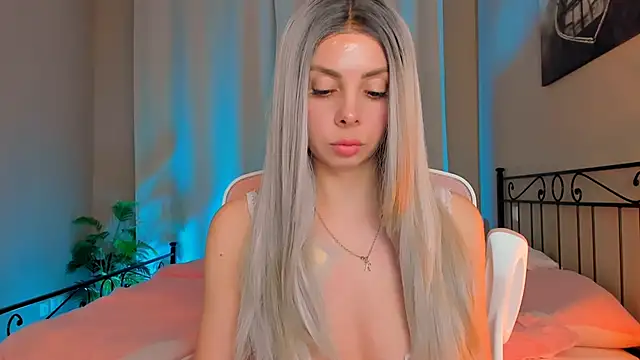 VelvetEliza online show from November 2025 09:15:01 PM