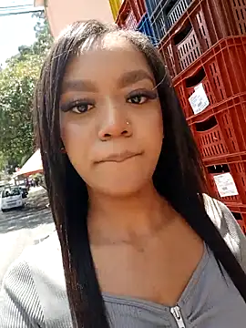 Snapshot of Kaylee_D__ chatting on September 2025 04:00:01 PM Kaylee D   online show from September 2025 04:00:01 PM