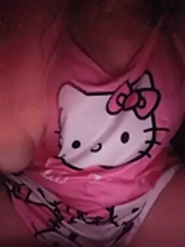 Snapshot of Hottiesophie chatting on July 2026 12:26:01 AM Hottiesophie online show from July 2026 12:26:01 AM
