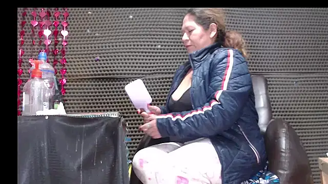 Alisson Sodomy online show from January 2026 04:38:01 AM