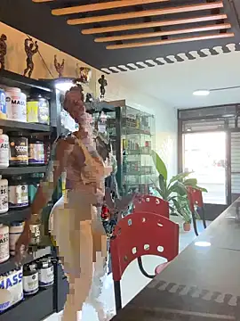 Bustykeyla online show from April 2026 10:00:02 PM