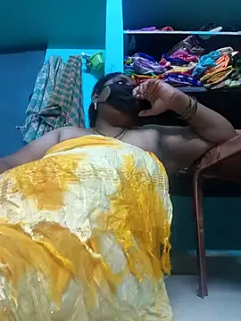 Villageanuty online show from April 2026 04:29:01 PM