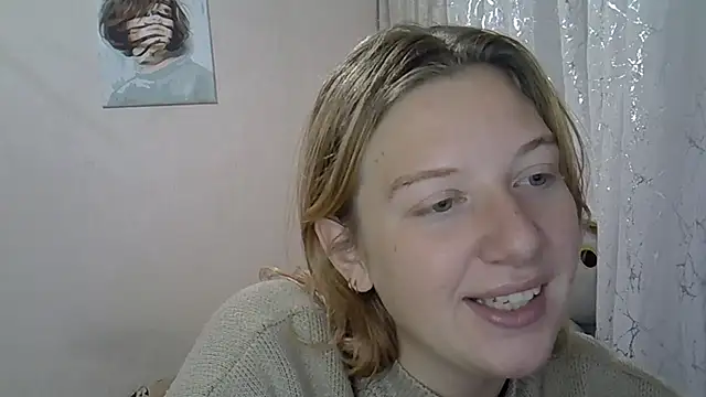 Lily Ember online show from October 2025 08:37:02 PM
