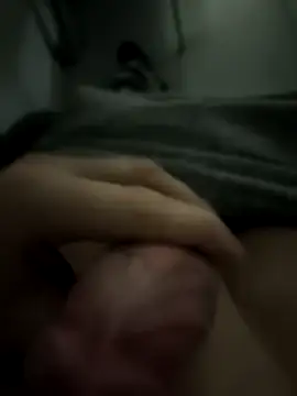 Snapshot of Monsterboy18 chatting on February 2026 02:19:02 AM Monsterboy18 online show from February 2026 02:19:02 AM