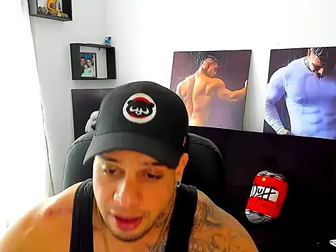 Snapshot of Marck_Mathews chatting on December 2025 03:07:02 PM Marck Mathews online show from December 2025 03:07:02 PM