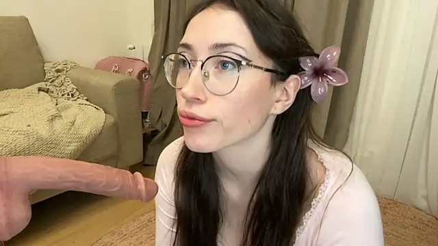 Kelly Berry   online show from December 2025 05:18:02 PM