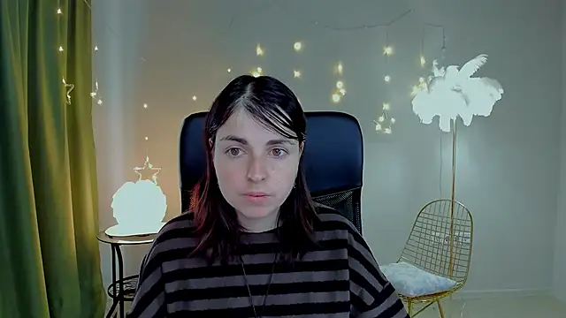 MartaEdams online show from February 2026 06:40:02 AM