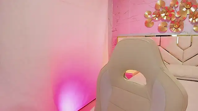 Zharyt 18 online show from November 2025 02:44:01 AM