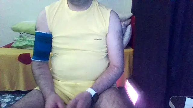 Snapshot of st206boy chatting on April 2026 09:48:01 PM st206boy online show from April 2026 09:48:01 PM