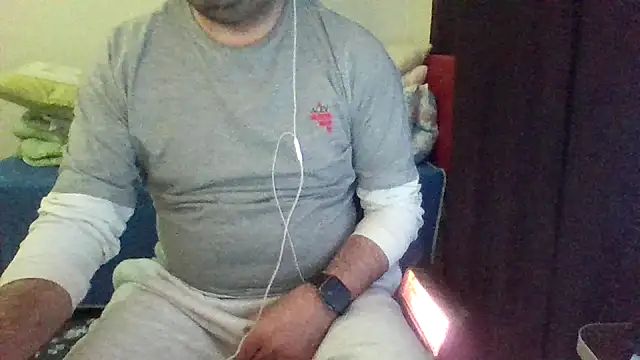 Snapshot of st206boy chatting on May 2026 12:05:01 AM st206boy online show from May 2026 12:05:01 AM