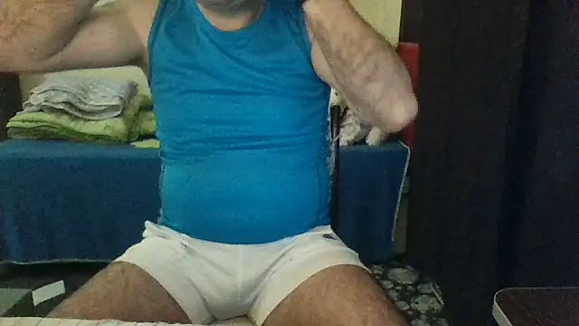 Snapshot of st206boy chatting on May 2026 10:48:01 PM st206boy online show from May 2026 10:48:01 PM