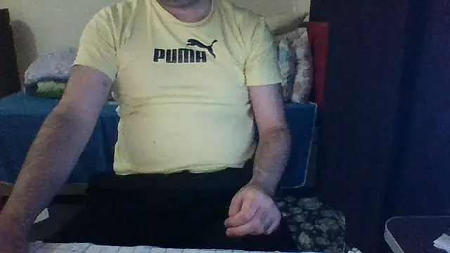 Snapshot of st206boy chatting on May 2026 01:03:02 AM st206boy online show from May 2026 01:03:02 AM