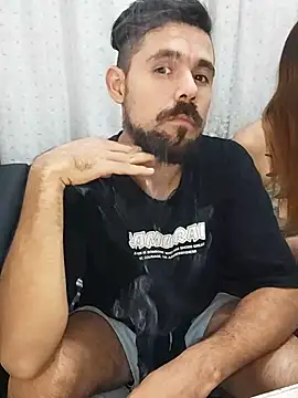 parejajuguetona420 online show from April 2026 03:53:01 AM