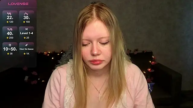 Snapshot of Wendy_228 chatting on April 2026 01:17:01 AM Wendy 228 online show from April 2026 01:17:01 AM
