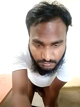 Raza7524 online show from November 2025 10:15:01 AM