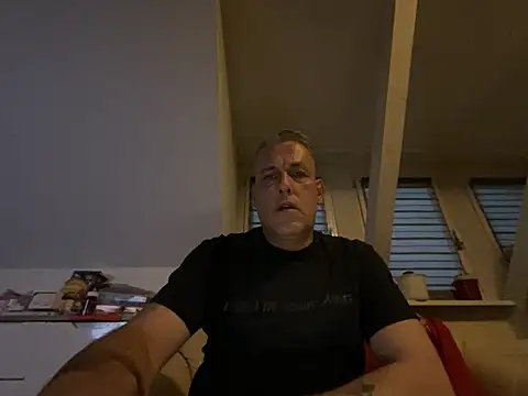 Albatrossen09 online show from May 2026 02:40:02 AM