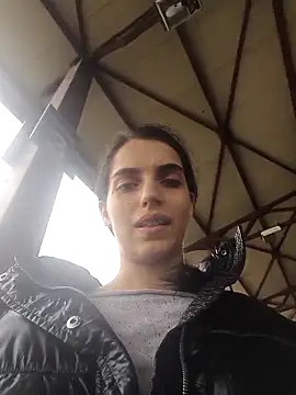 Snapshot of SweetMelodyZ chatting on November 2025 08:14:01 AM SweetMelodyZ online show from November 2025 08:14:01 AM