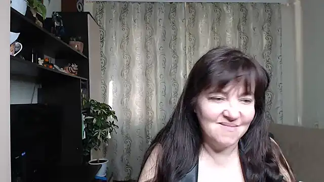 Illusionq online show from October 2025 09:39:02 AM
