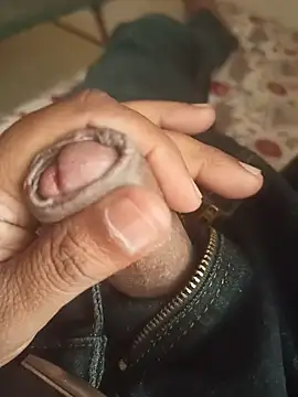 Snapshot of silvaa89 chatting on October 2025 09:52:02 AM silvaa89 online show from October 2025 09:52:02 AM