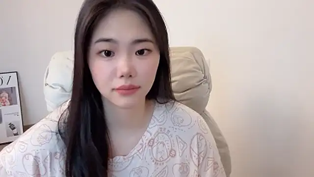 Snapshot of suki-1 chatting on June 2026 09:00:01 AM suki-1 online show from June 2026 09:00:01 AM