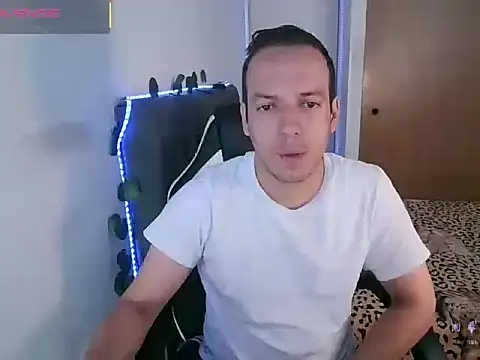 Snapshot of Cerso1 chatting on July 2026 02:03:01 PM Cerso1 online show from July 2026 02:03:01 PM