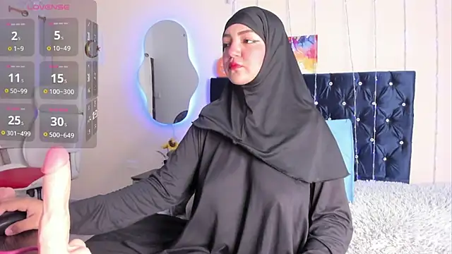 Dana-Alabi online show from November 2025 01:46:01 PM