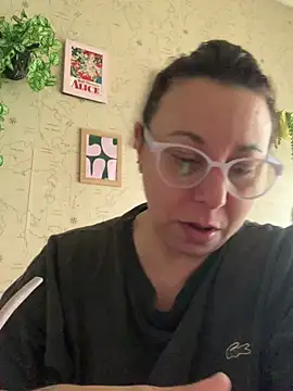 LupeLok online show from July 2026 03:21:02 PM