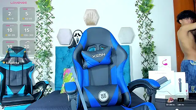  taylor black online show from October 2025 11:16:02 PM