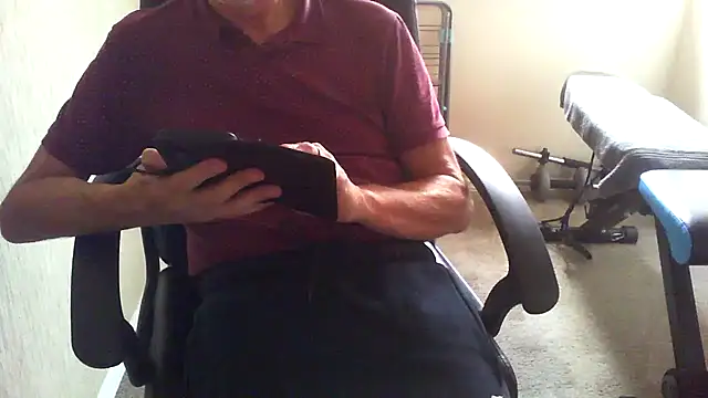 Snapshot of rogpb chatting on October 2025 11:00:02 AM rogpb online show from October 2025 11:00:02 AM