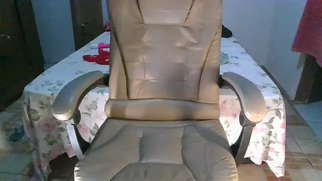 Mayalorenz online show from September 2025 03:06:02 AM