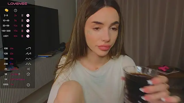 shuggybaby online show from July 2026 09:06:02 PM