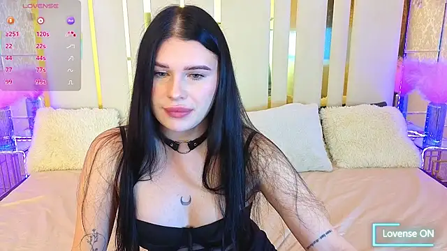 Neyla Charm online show from December 2025 07:17:01 AM