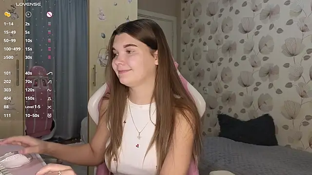  cute ice online show from September 2025 04:25:02 AM