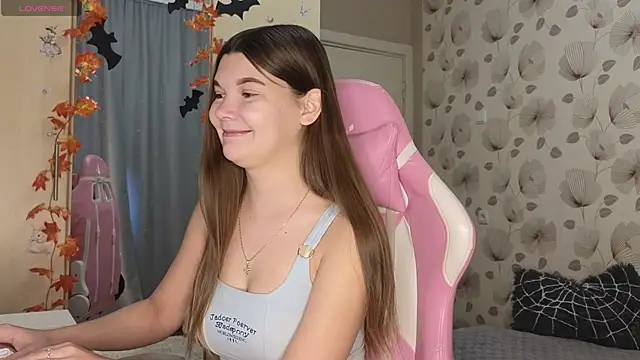  cute ice online show from October 2025 06:34:01 AM