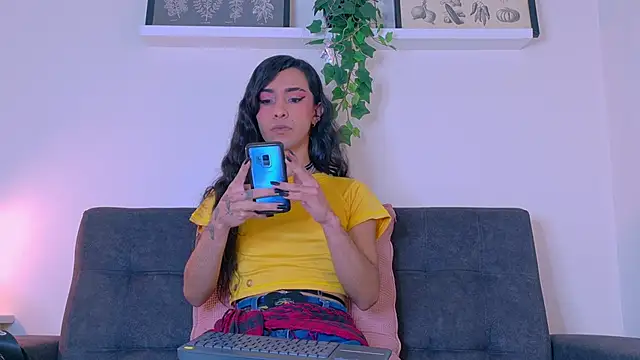 TiffValentinee  online show from March 2026 07:43:02 PM