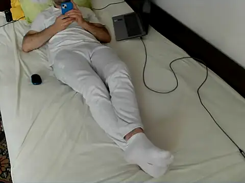 bul boy online show from April 2026 12:30:01 PM