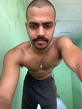 Snapshot of fireboyyyyy chatting on May 2026 09:47:02 AM fireboyyyyy online show from May 2026 09:47:02 AM