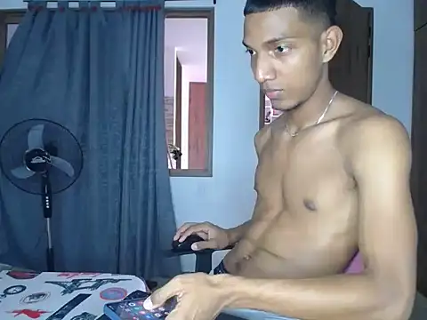 miguelmarcus online show from September 2025 05:35:02 PM