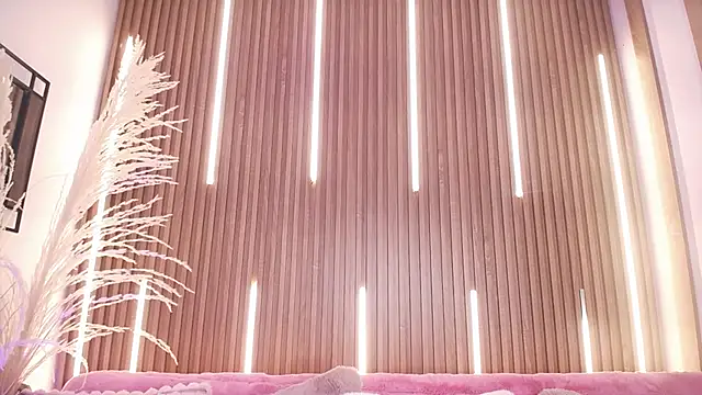 MylaDreams online show from September 2025 03:23:02 AM