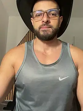 magnumchris online show from February 2026 12:34:01 PM