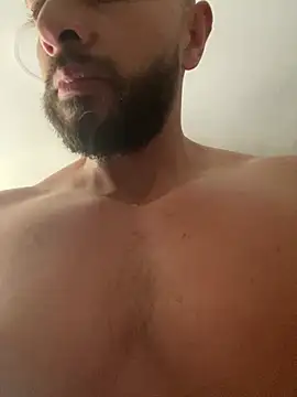 magnumchris online show from February 2026 12:47:02 PM