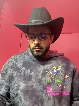 magnumchris online show from April 2026 11:35:02 PM