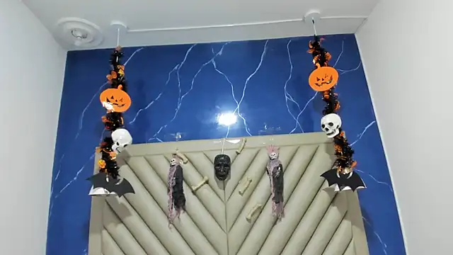 Ibbie drastic online show from October 2025 12:01:02 PM