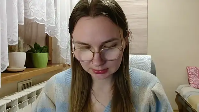 LooveELLYx online show from July 2026 08:34:02 PM